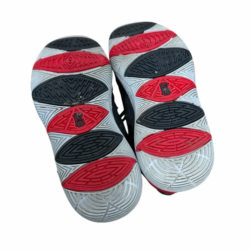 Nike Kyrie 5 Bred Black University Red Sneakers Sz 7Y